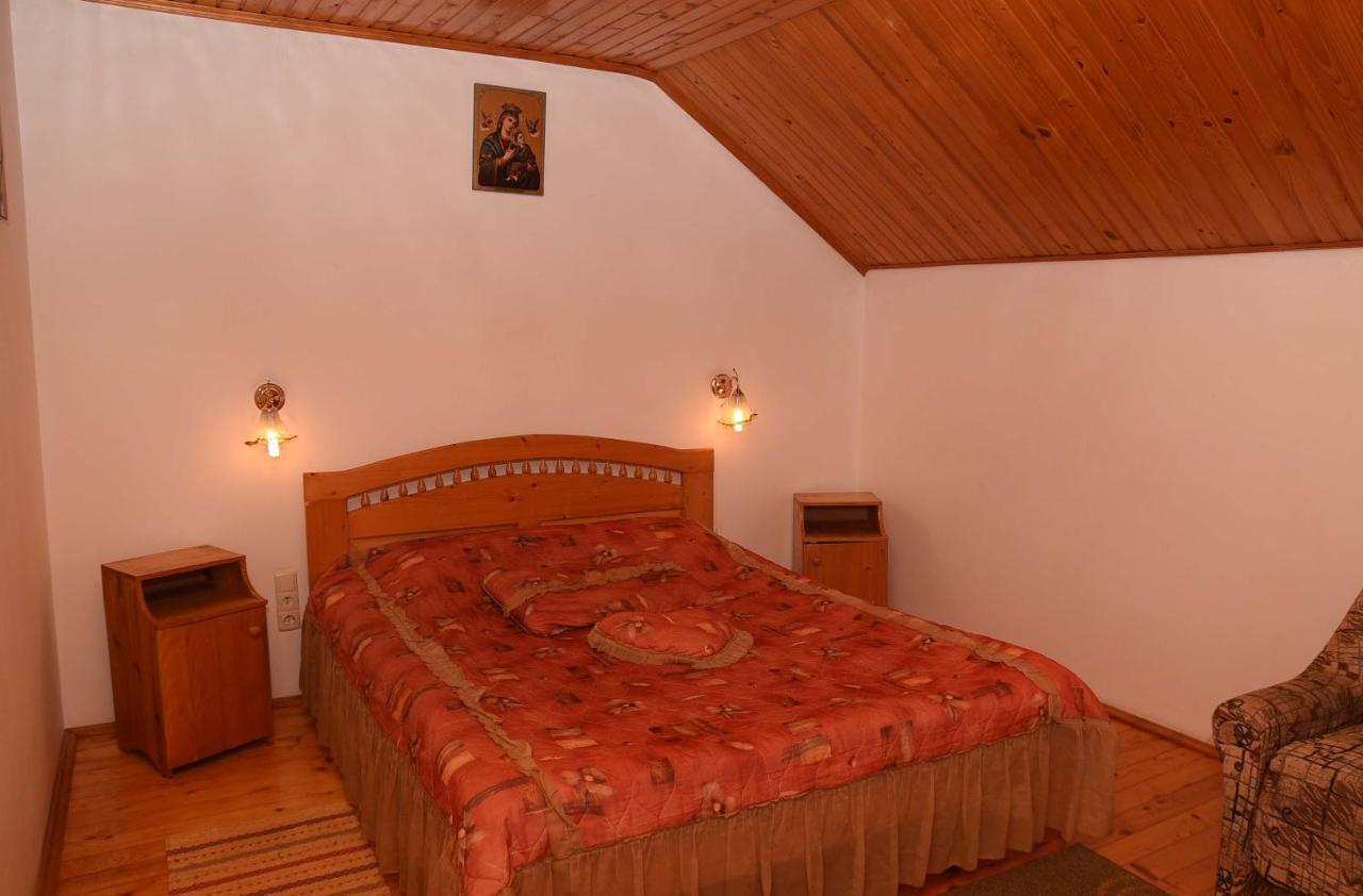 Oskolok Dovbusha Mini-Hotel ياريمتشي المظهر الخارجي الصورة