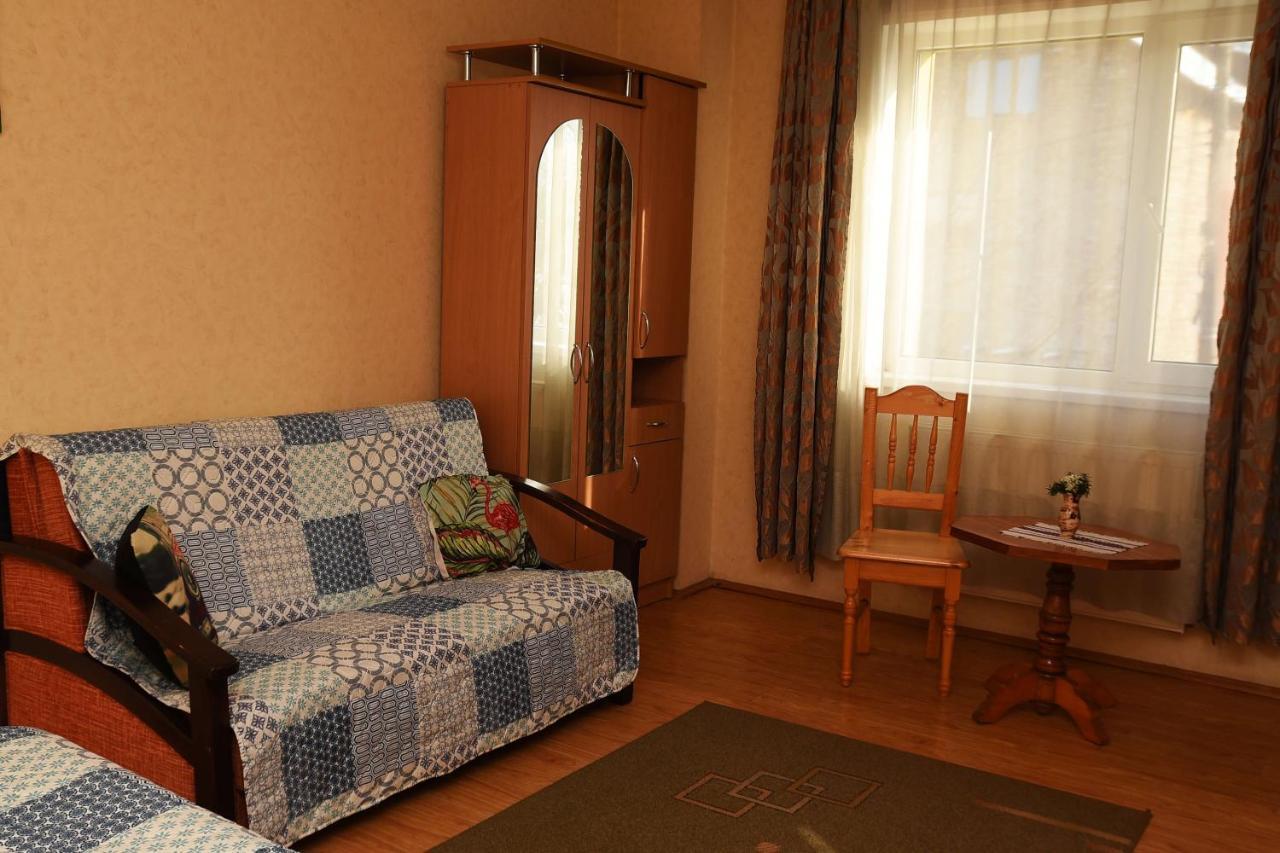 Oskolok Dovbusha Mini-Hotel ياريمتشي المظهر الخارجي الصورة
